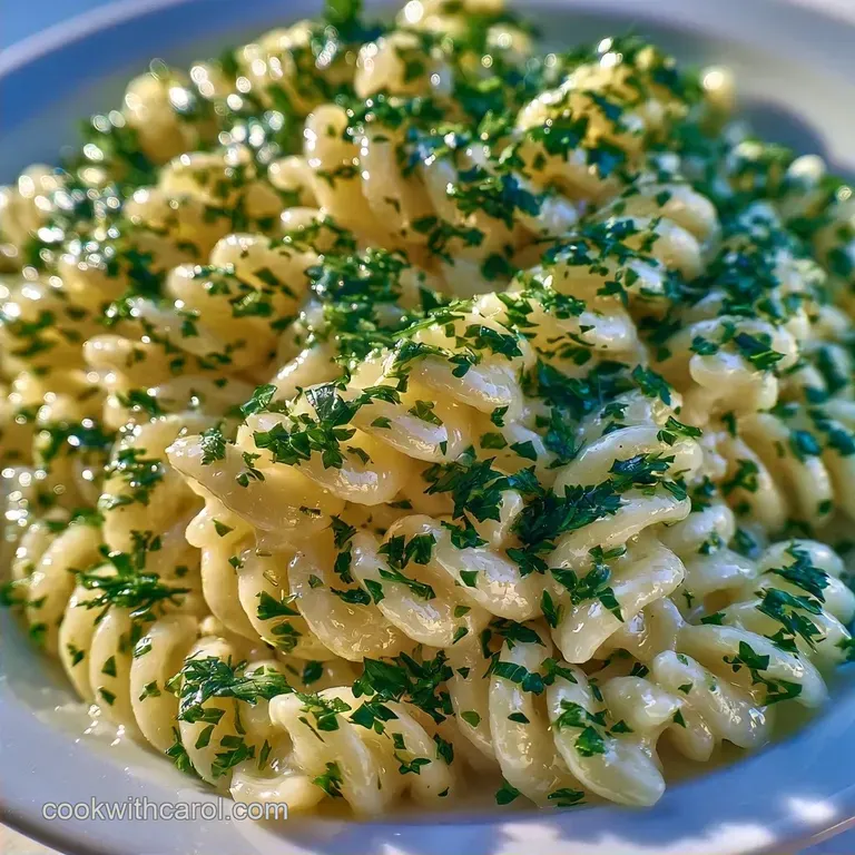 Vibrant Fresh Parsley Pasta Salad